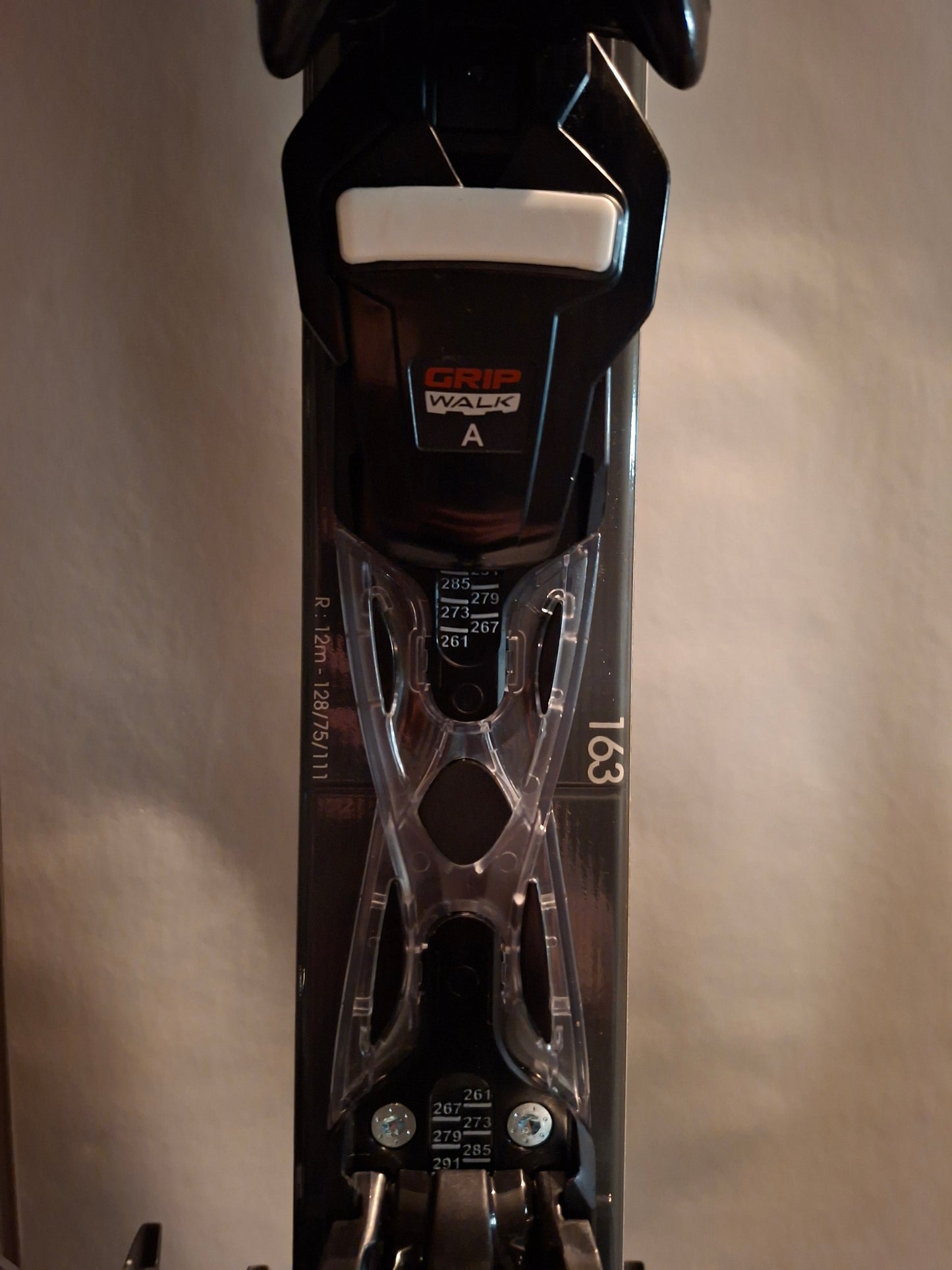 Ski de piste ROSSIGNOL Nova 6 - Femme