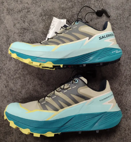 Chaussures de trail SALOMON Thundercross - Femme